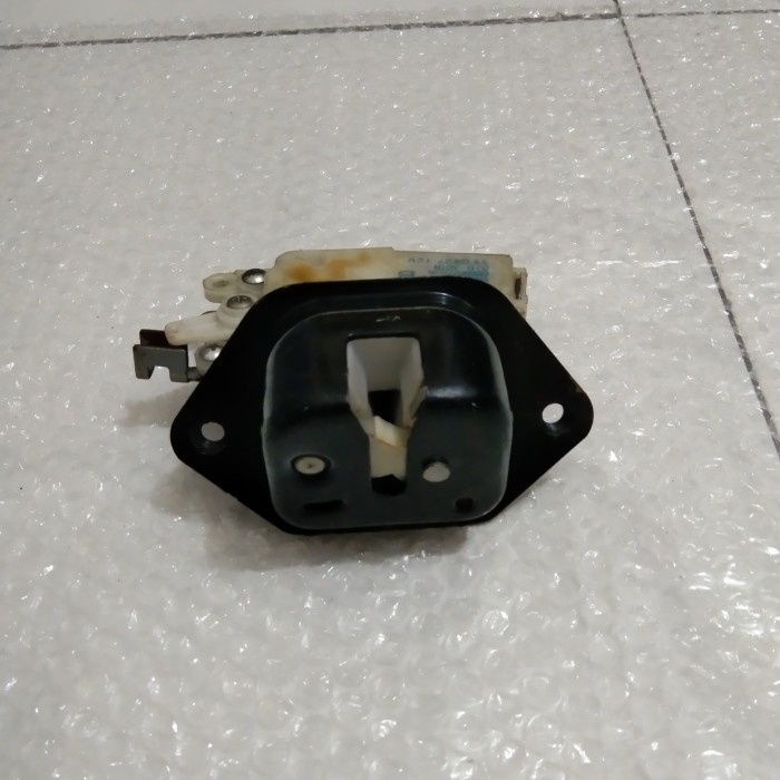 [Original] Actuator Doorlock Bagasi Grand Livina. Terbaru