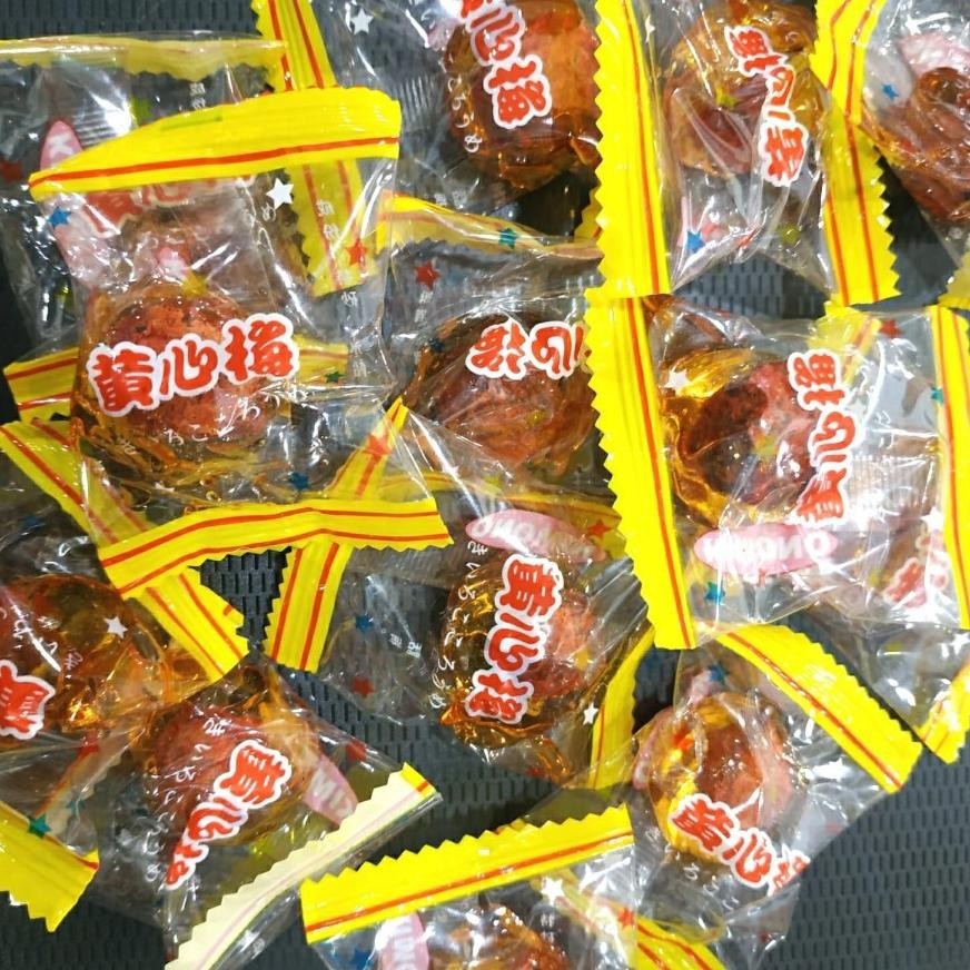 

TRE Manisan Imlek / Cemilan Imlek/ permen plum 20 bungkus TERLARIS