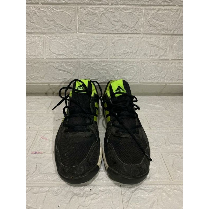 Sepatu sneakers adidas second original size 44