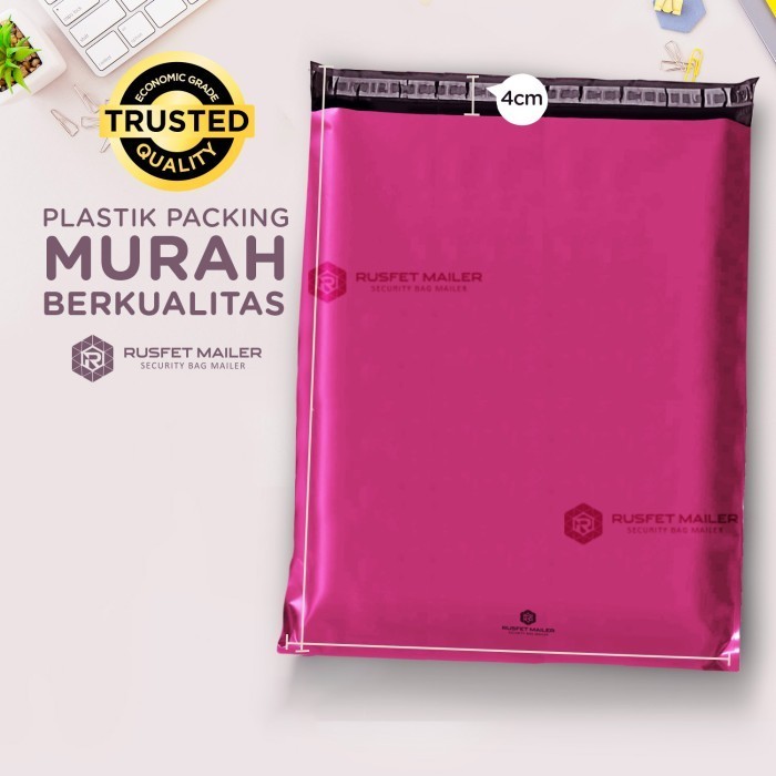 

Amplop Plastik Low Cost Packing Baju Kado Polymailer Warna Pink Pack