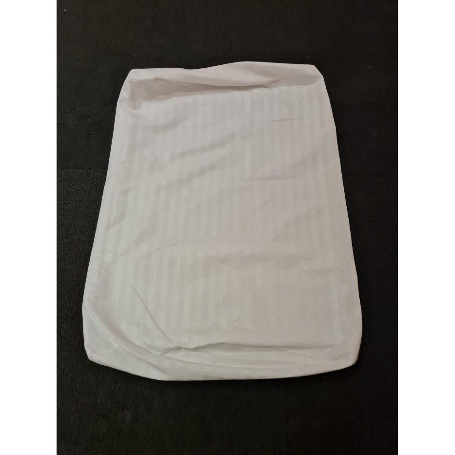

Sarung Bantal Back Pain Lumbar Model Amplop
