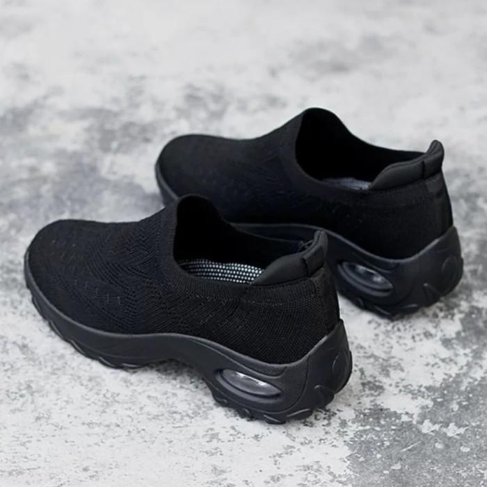 BISA COD - SEPATU SNEAKERS WANITA SLIP ON IMPORT KETS CASUAL TANPA TALI TERBARU