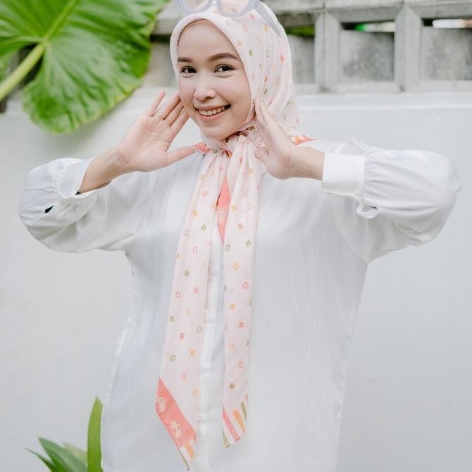 Kerudung Voal - Square Scarf - Hijab Segi Empat Motif- 120 X 120 Terbaik