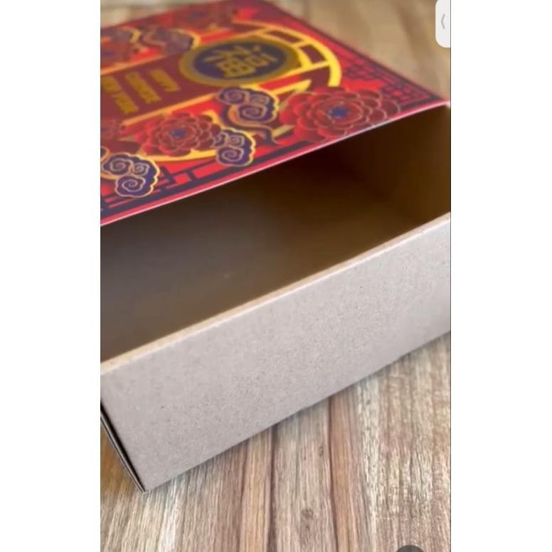 

TRY Box Lapis Imlek Premium Tebal Kokoh Kotak Lapis Imlek CNY Hampers Sincia Dus Kue Lapis Imlek 2024 NEW TERLARIS