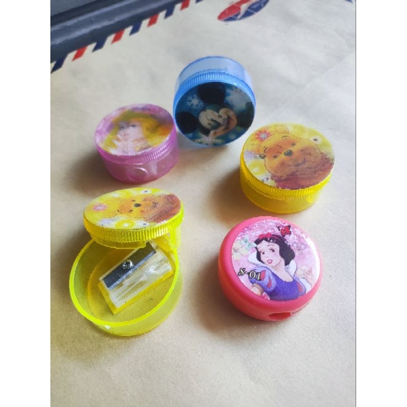 

rautan/serutan/orotan/sharpener pensil karakter disney