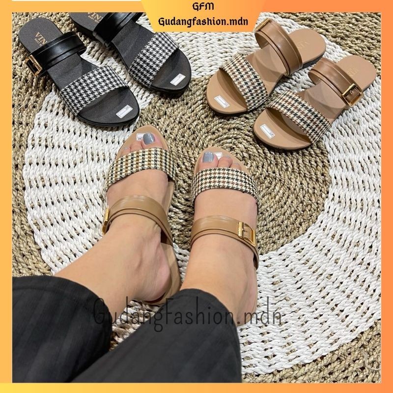 Sendal Sepatu Wanita Kekinian Terbaru