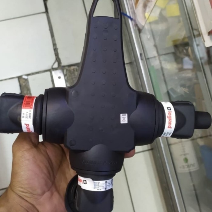 READY Legrand T waterproof +steker