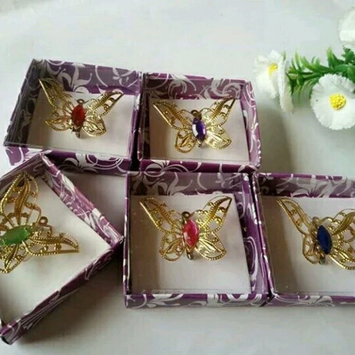 SOUVENIR PERNIKAHAN PERNIKAHAN BROS KUPU GOLD 100 PCS SOVENIR PERNIKAHAN PERNIKAHAN BROS KUPU GOLD 1