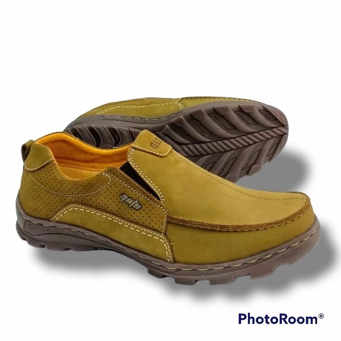 Sepatu Kulit Pria Casual Gats To2203