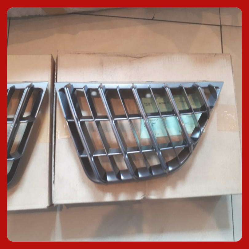 Grill Asli Mitsubishi Kuda 2005 65OFN