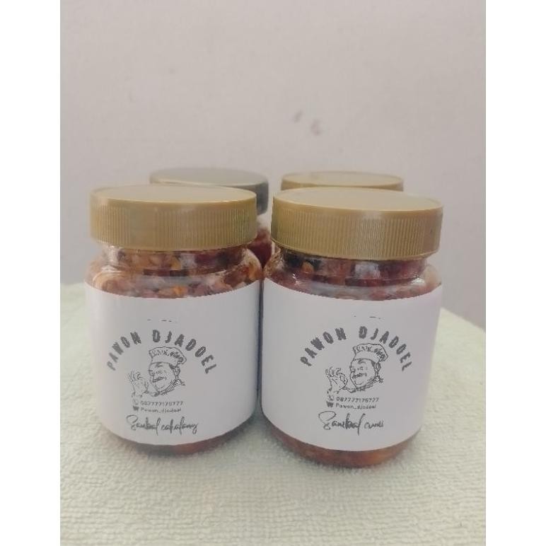 

SALE PRODUK sambal cumi ,sambal teri,sambal cakalang200gram TERLARIS