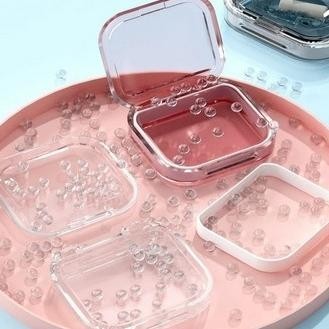 WL Kotak Box Mini Tempat Wadah Simpan Retainer Gigi Palsu Transparan