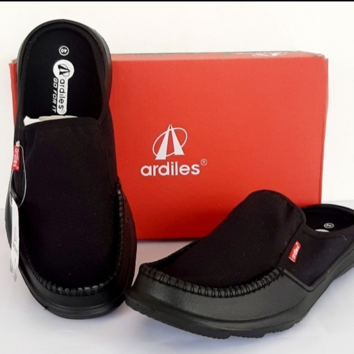 Sepatu Sandal Slop Pria Merk Ardiles -39