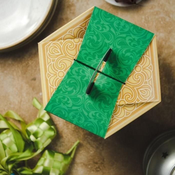 

Kardus Toples Kue Kering 500Gr Isi 3 Dus Parcel Lebaran Box Idul Fitri 051