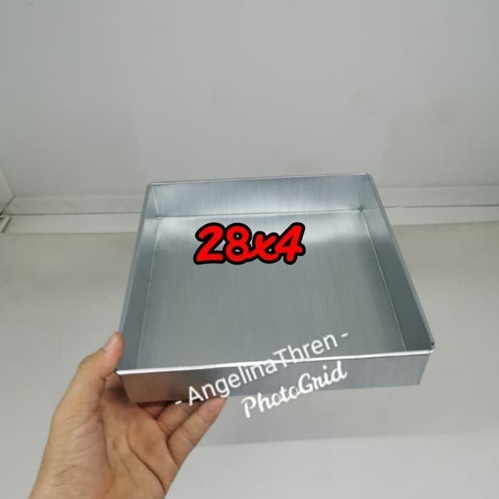 

Loyang Kue Lu Gulung Uk 28X4 - Loyang Kue Bahan Calvanis Tebal