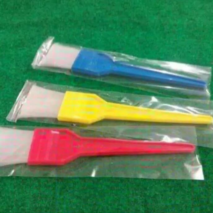 

Kuas Kue Bahan Nilon Serba A