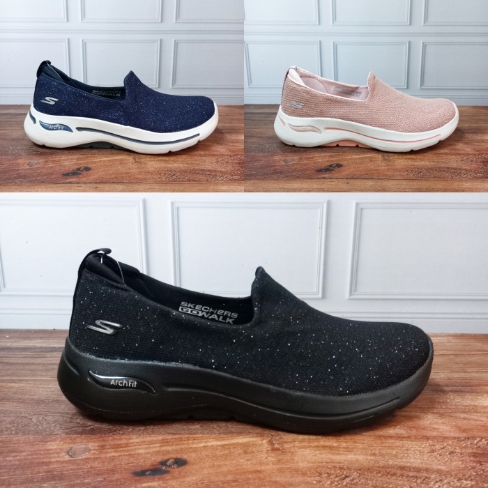Skechers Gowalk Arch Fit Vividly/Slip On/Sepatu Wanita/Skechers Gowalk