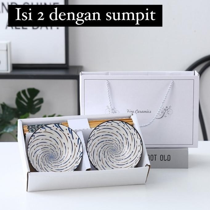 

Eksklusif Dan Terbatas!!! Hampers Parsel Lebaran Idul Fitri Natal Kado Daichimiho6