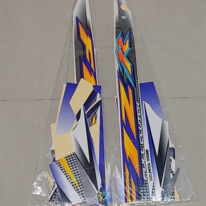 striping stripping stiker yamaha fizr 2004