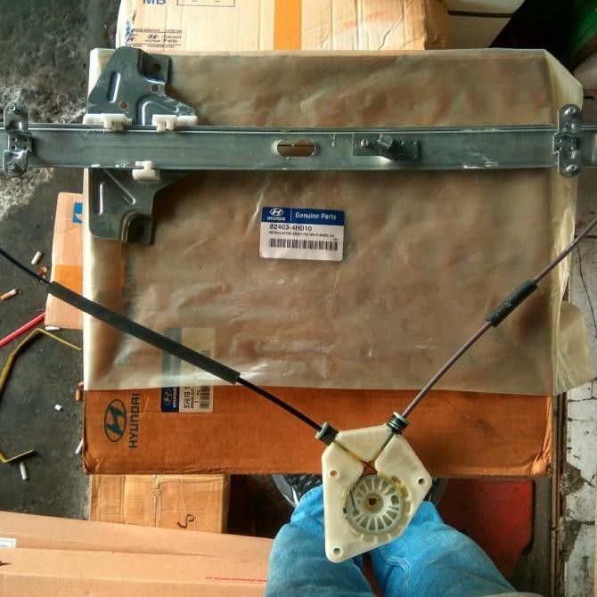 Regulator Power Window Kaca Pintu Depan Hyundai H1 Asli