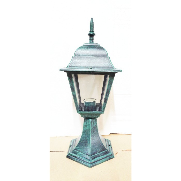 LAMPU TAMAN PILAR MODEL ATAP RUMAH