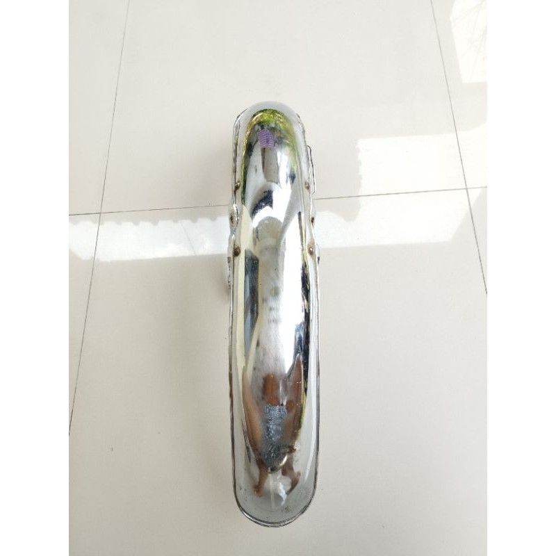 slebor depan spakbor depan talang air Honda gl 100 gl 125 original tua platina