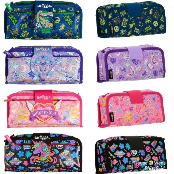 

SMIGGLE EXPRESS SCENTED BADGE UTILITY PENCIL CASE - TEMPAT PENSIL