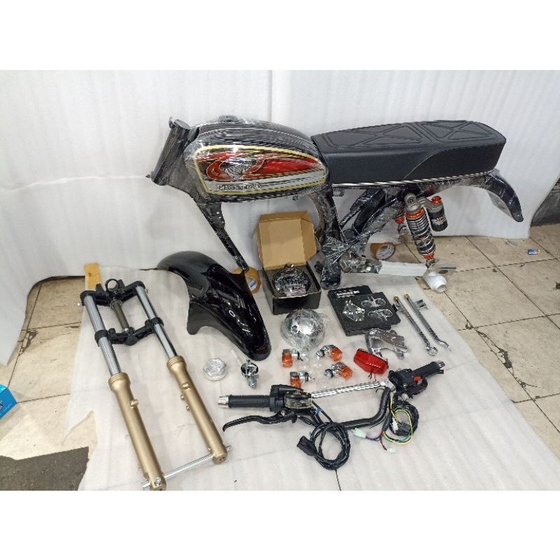 big promo Paket body cb 100 125 glatik tinggal naik mesin Paket body cb komplit rangka cb