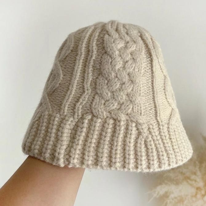 Topi Kupluk Rajut Wool Winter Pompom Tebal Korea Import Wanita