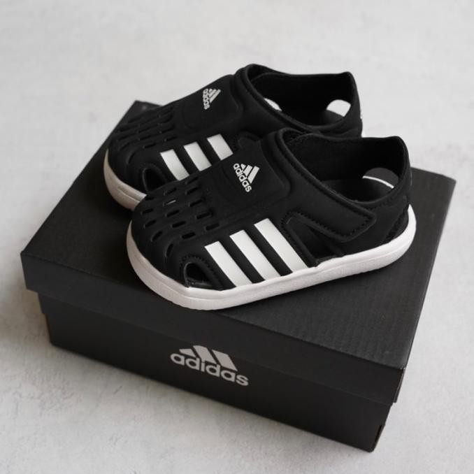 @ Adidas Kids Closed Toe Summer Water Sandal | size 24-33 | blue