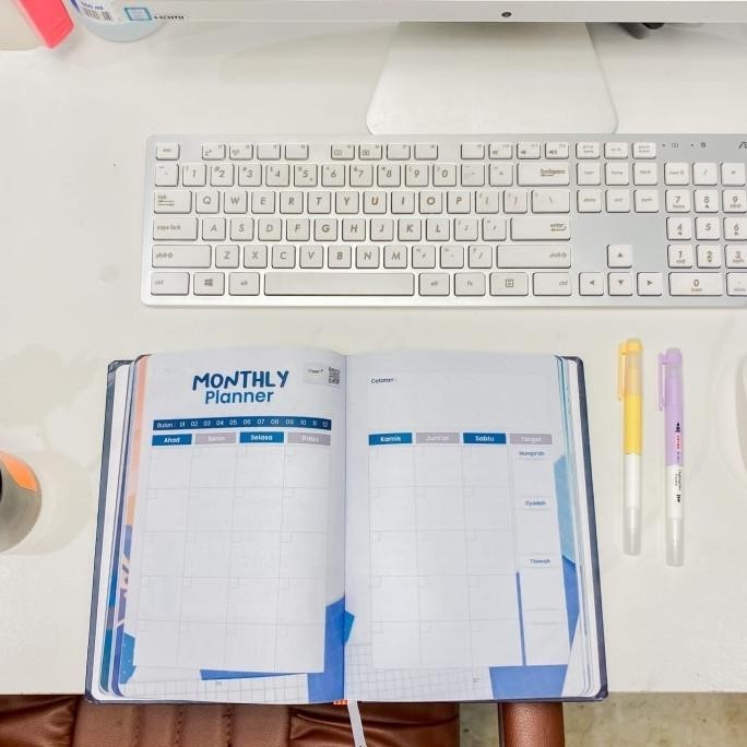 

NEW TERBARU BUKU AGENDA MURAJAAH PLANNER MUROJAAH PLANNER CARA MENGHAFAL QURAN PACKING BAGUS