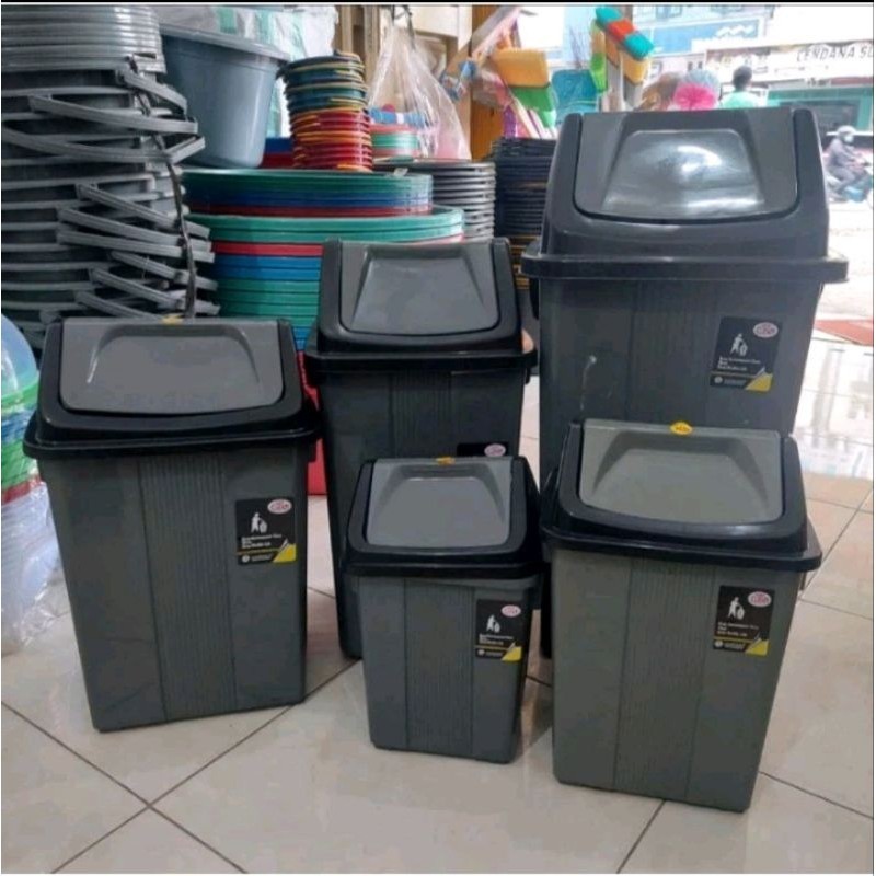 Tong Sampah Tempat Sampah Tutup Merk GM