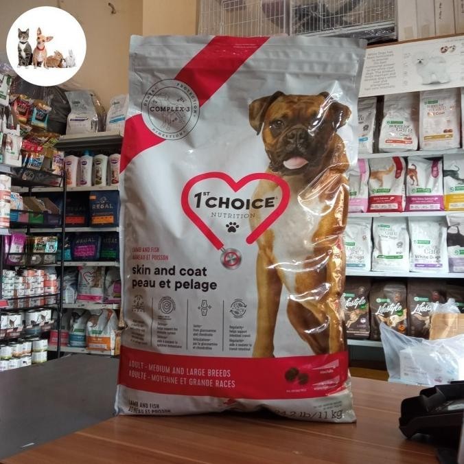 DOG FOOD 1ST CHOICE ADULT LAMB SKIN AND COAT 24,2LBS / 11KG BEST INDAHMITA22