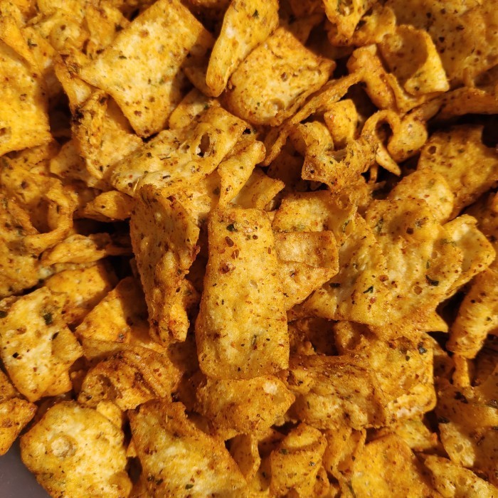 

Kripik Cireng Pedas Daun Jeruk 200Gr/500Gr/1Kg