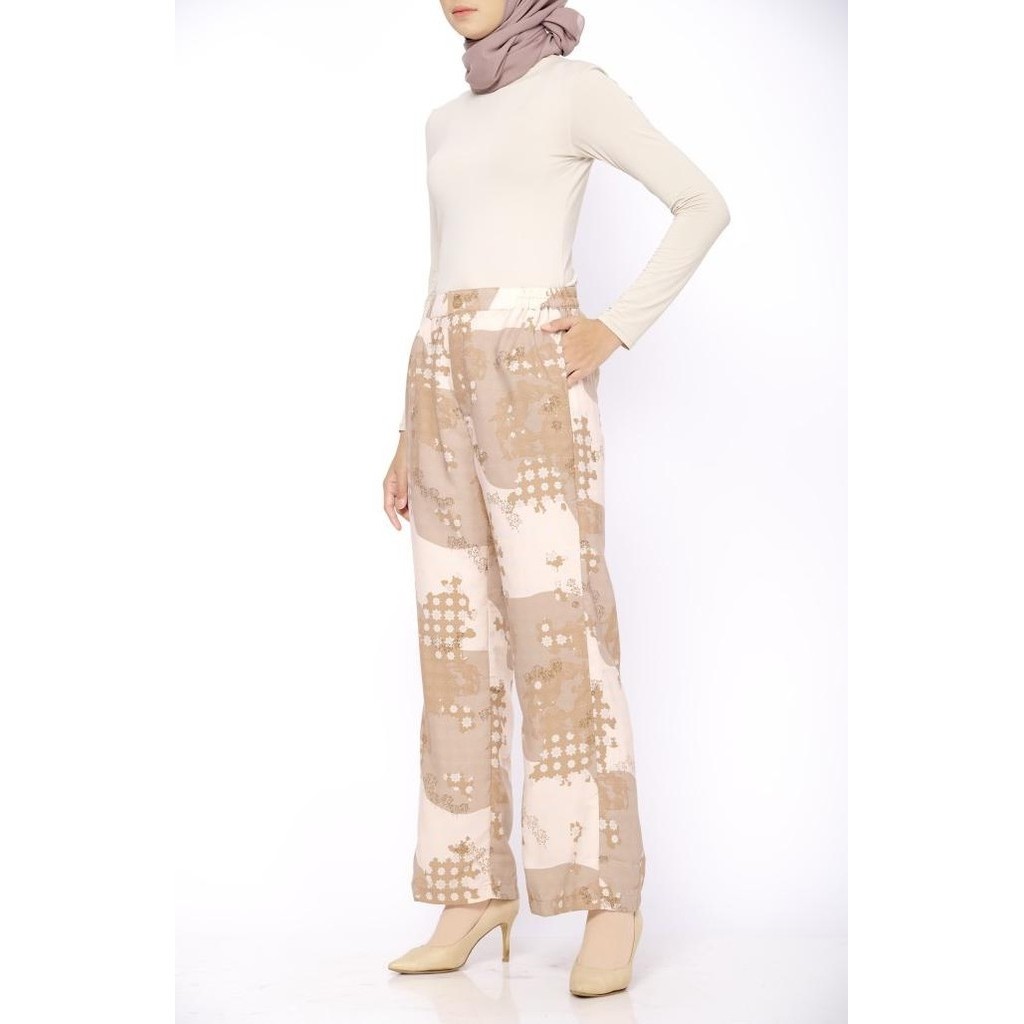 Bia X Isel Fricella - Qiu Nude Pants - Edisi Denmark - Sarimbit