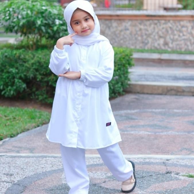 Setelan Putih Najwa Tunik Celana Polos Set Hijab Manasik Anak Remaja