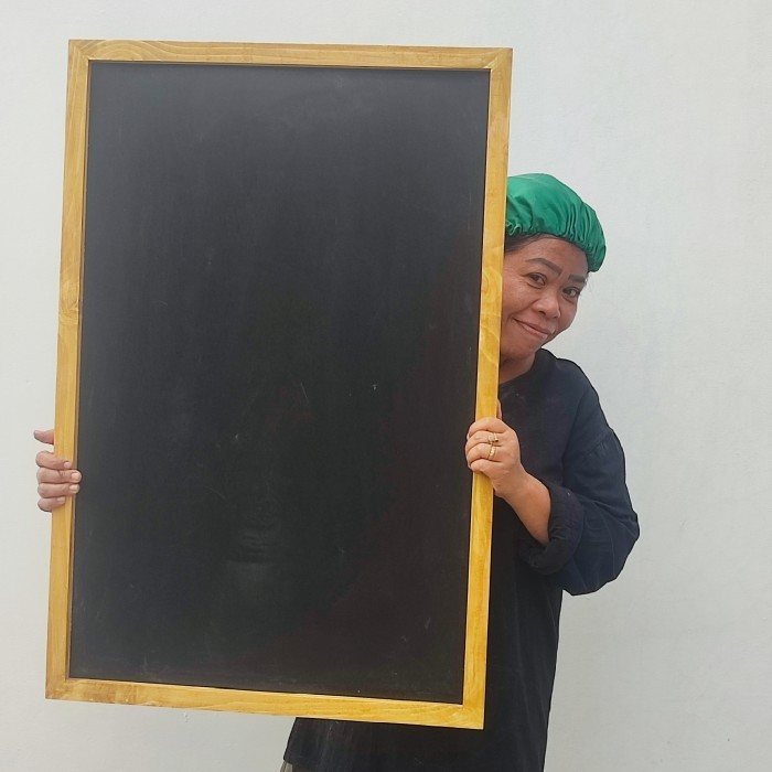 

Papan Tulis Kapur Blackboard Papan Cafe Gantung Ukuran 60X90 Mitrakayu