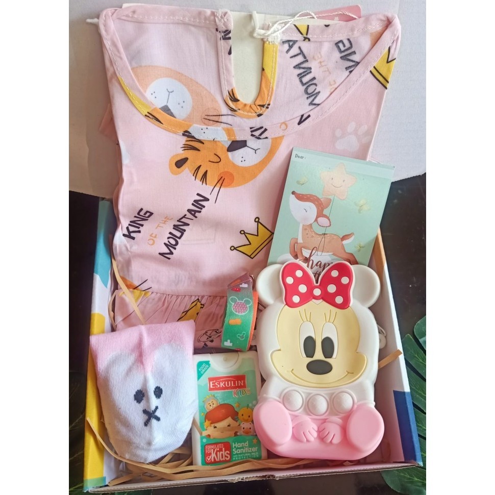 

Hampers Kado Ulang Tahun Anak Perempuan 1234 Tahun - Hadiah Ultah Anak