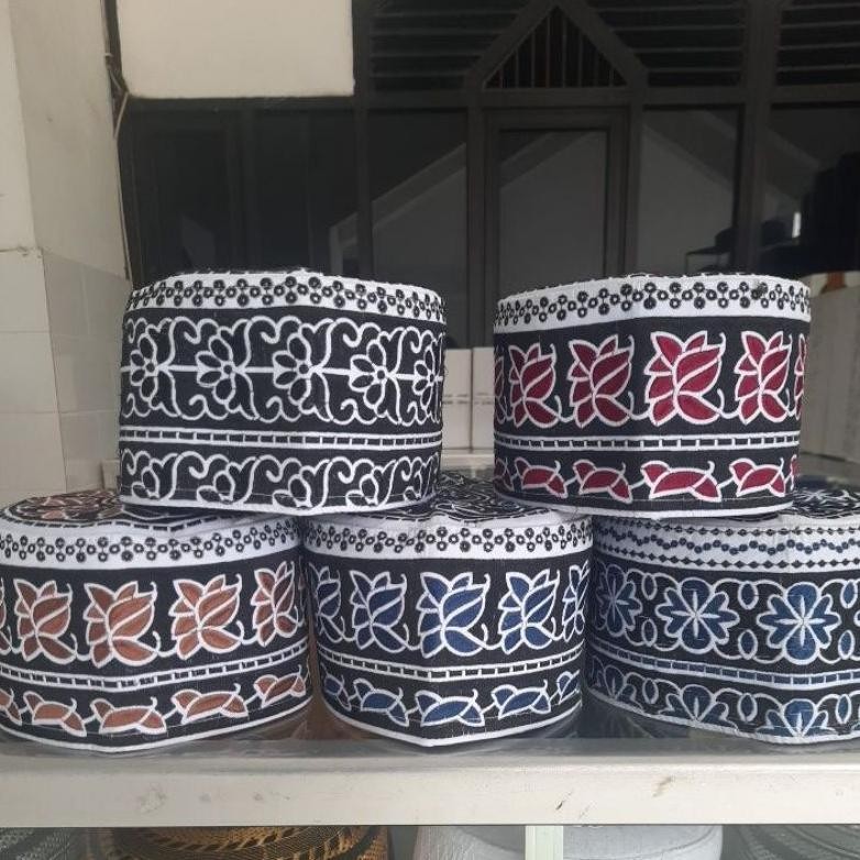 PROMOOO PECI/SONGKOK OMAN BANGLADESH TEMBORO ANAK-DEWASA