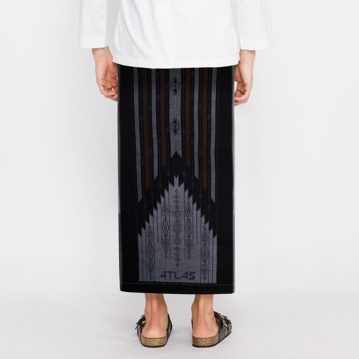Sarung Atlas Idaman 555 Harmoni Motif Bhs Sga Hitam Biru