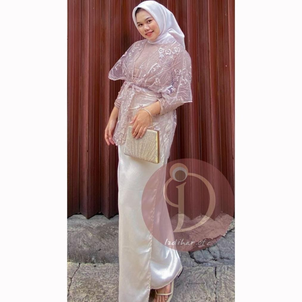 Promo Akhir Tahun Laura Outer - Outer Lace Kaftan Jumbo / Outer Tile Mutiara / Outer Panjang / Outer