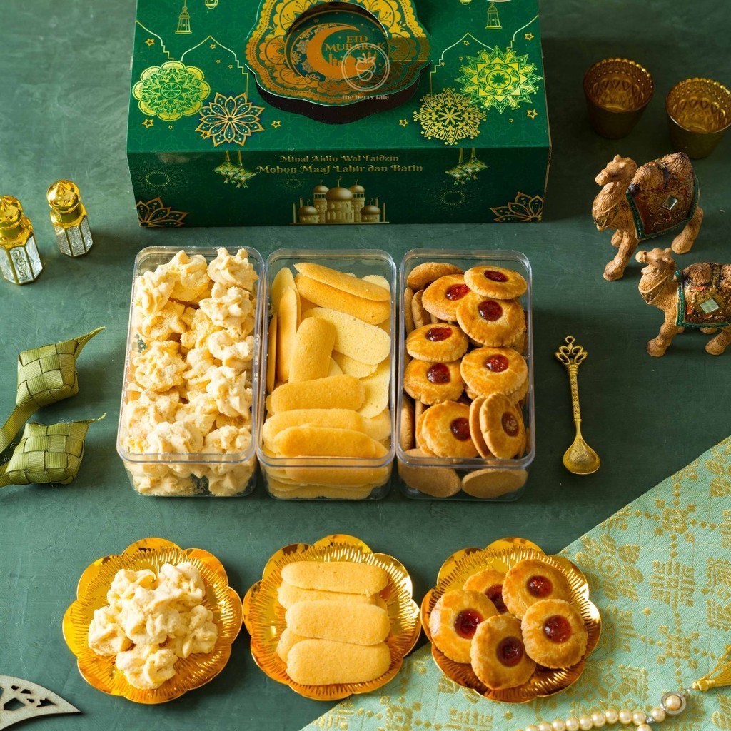 

Hampers Ramadan Kue Kering isi 3 toples The Berry Tale