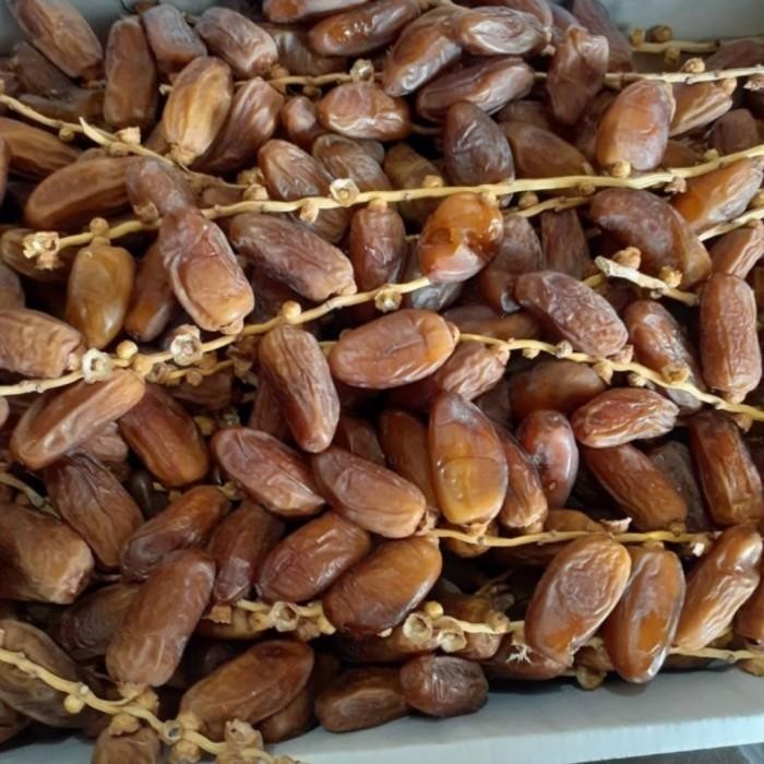 

KURMA TUNISIA TANGKAI 5KG TERLARIS