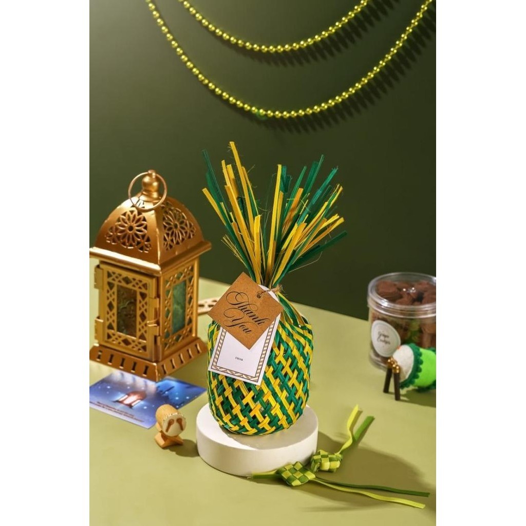 

Hampers Lebaran - Kue Kering - Parcel Lebaran