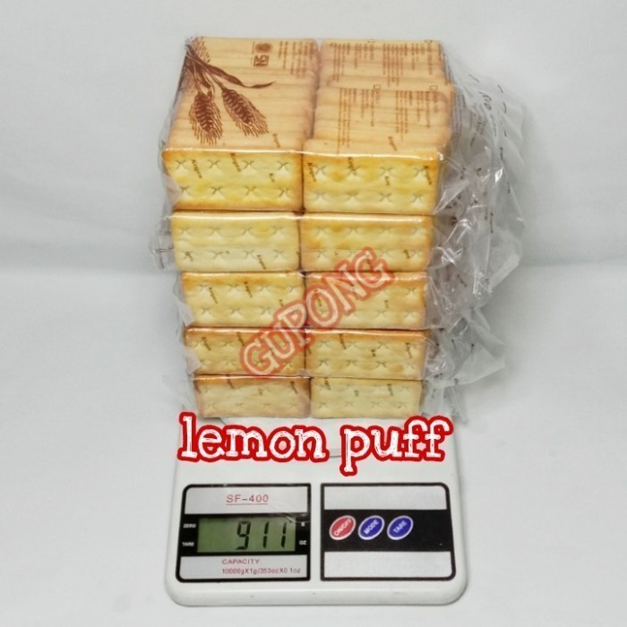 LIMITED EDITION BISKUIT KHONG GUAN LEMON PUFF - Biskuit Lapis Isi Krim Lemon 800 gram