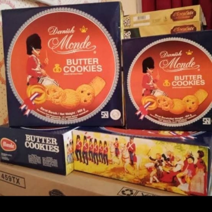 

TERBARU Biskuit Kue Lebaran Monde Butter Cookies 908gr