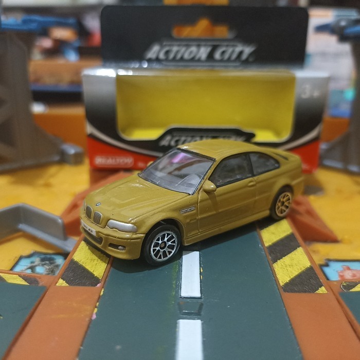 Diecast Realtoy Bmw M3 Cokelat Kuning Hijau Not Hotwheels