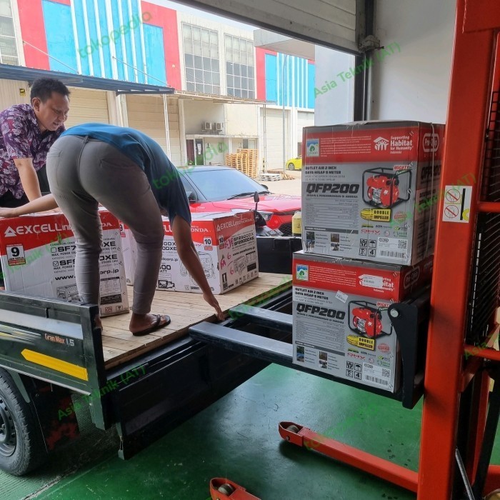 Pompa Pemadam Kebakaran. Pompa Alkon Proquip 200. Gasoline Fire Pump