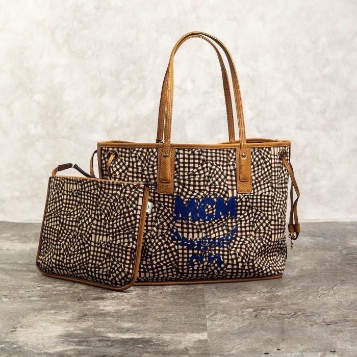 Mcm Reversible Liz Visetos Tote Shopper Bag With Pouch In Cognac