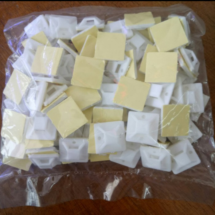 

TEMPAT KABEL TIS / PEGANGAN UNTUK KABEL TIS JUAL PER PAK ISI 100PCS